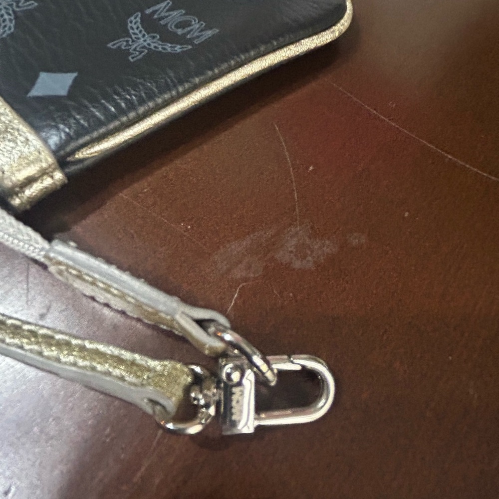 MCM Black and Silver Clutch - Picture 5 of 9